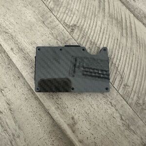 Slim card holder wallet